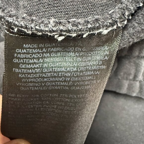 The North Face Women’s Cropped Jogger Sweatpants Medium Black EUC - Picture 6 of 9